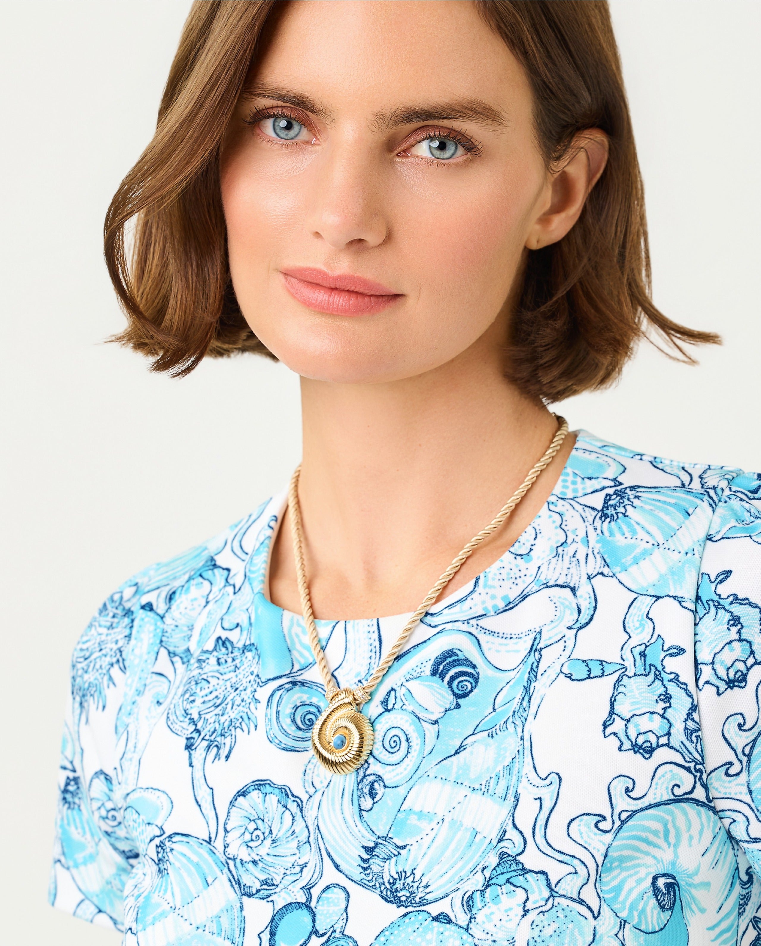 Shell Shine Necklace