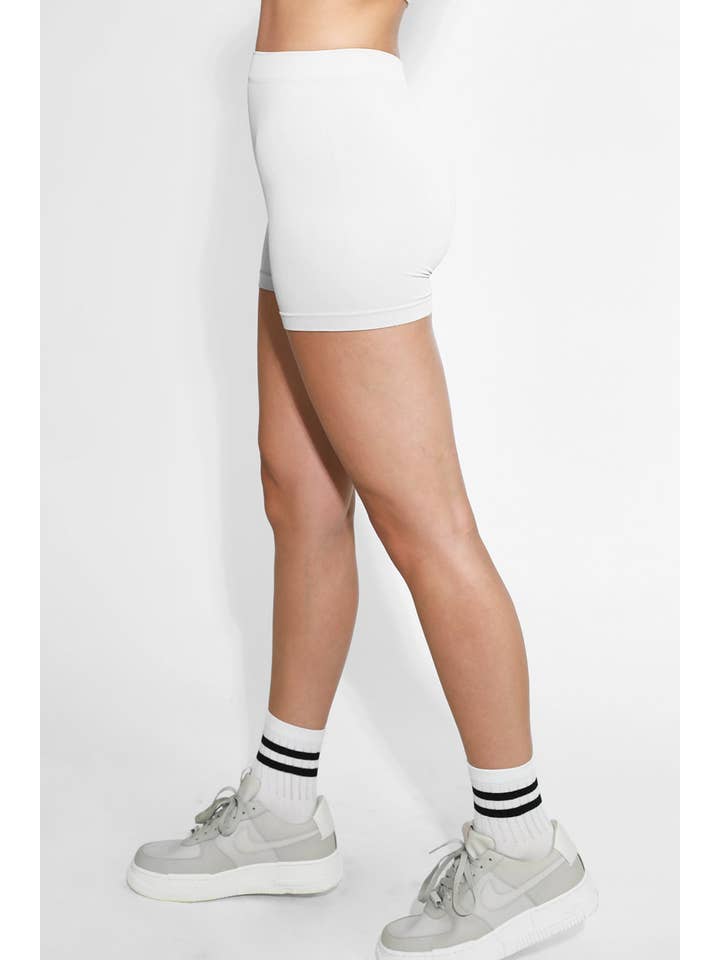 Nikibiki | Boy Shorts - White