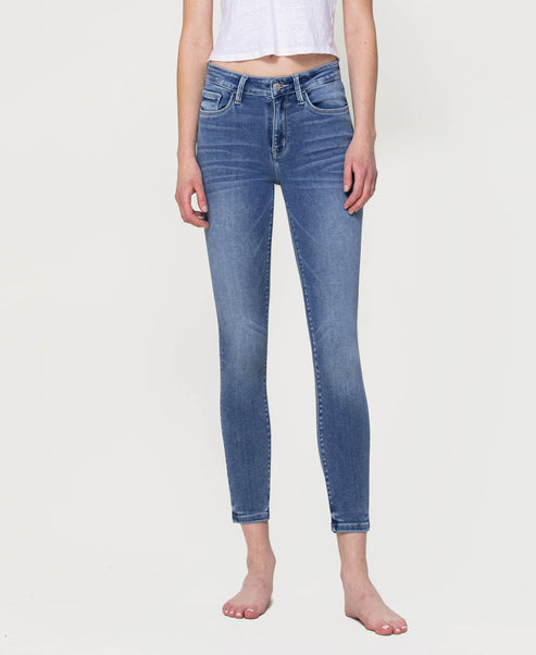 Mid Rise Super Soft Crop