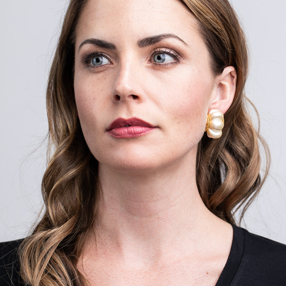 Kenneth Jay Lane | Clip Gold Shrimp Earring - Cultural Pearl