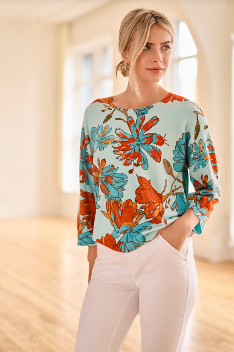 Tribal | Soft Yarn Three-Quarter Sleeve Crewneck Sweater