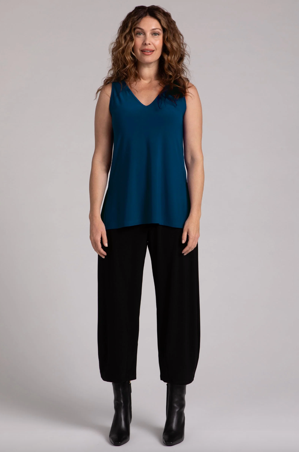 Sympli | Go To V-neck Tank Relax - Atlantis