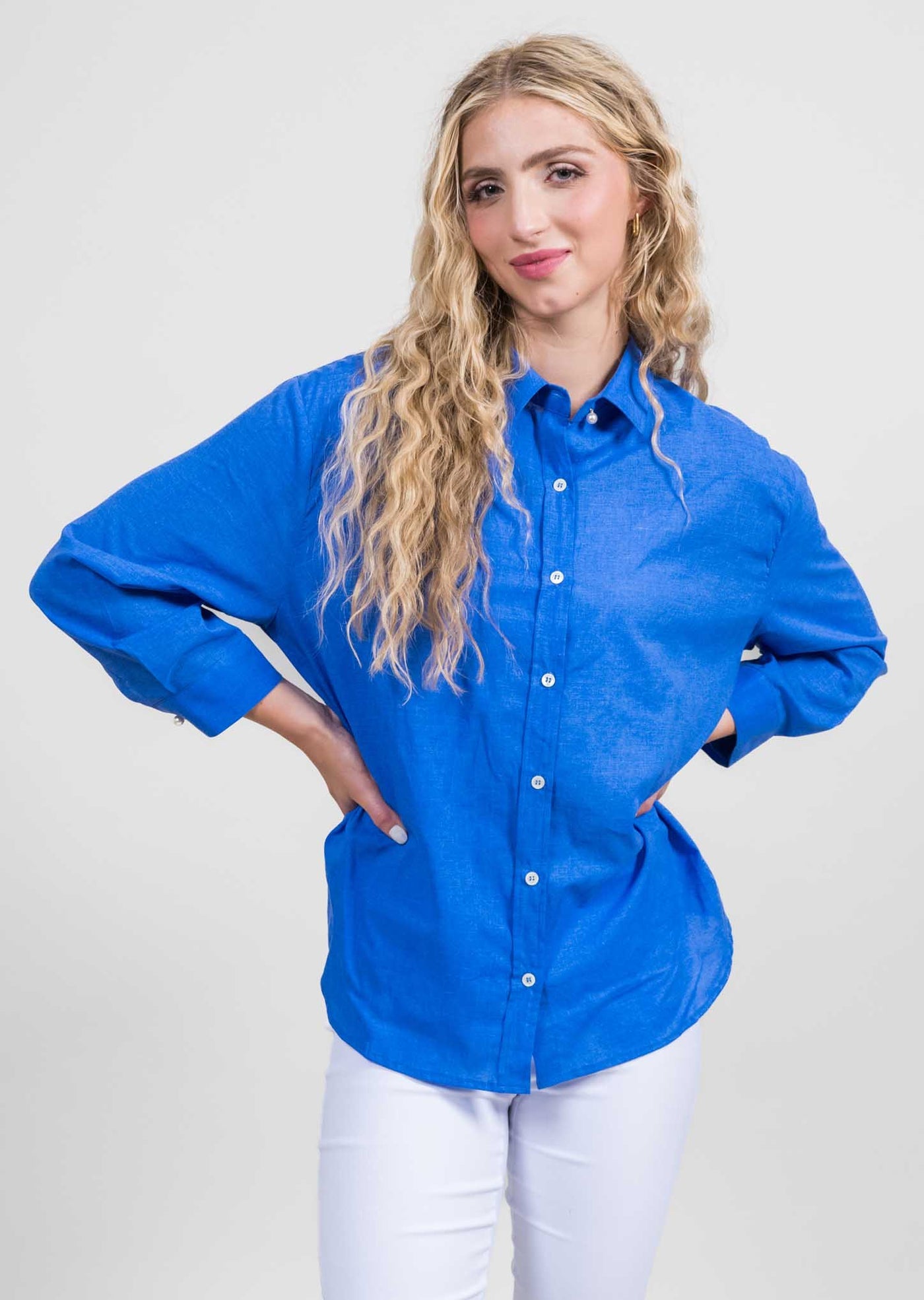 Trisha Tyler | Pearl Button Blouse - Blue