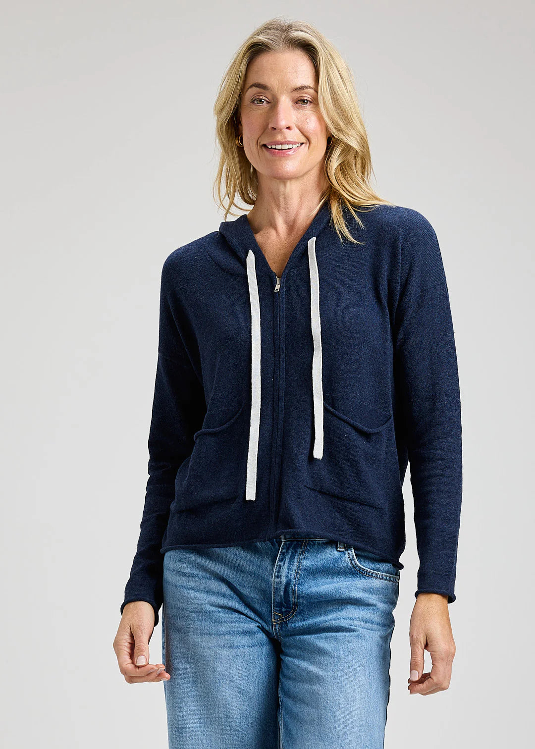 Woman Zaket & Plover navy blue hoodie with white drawstrings