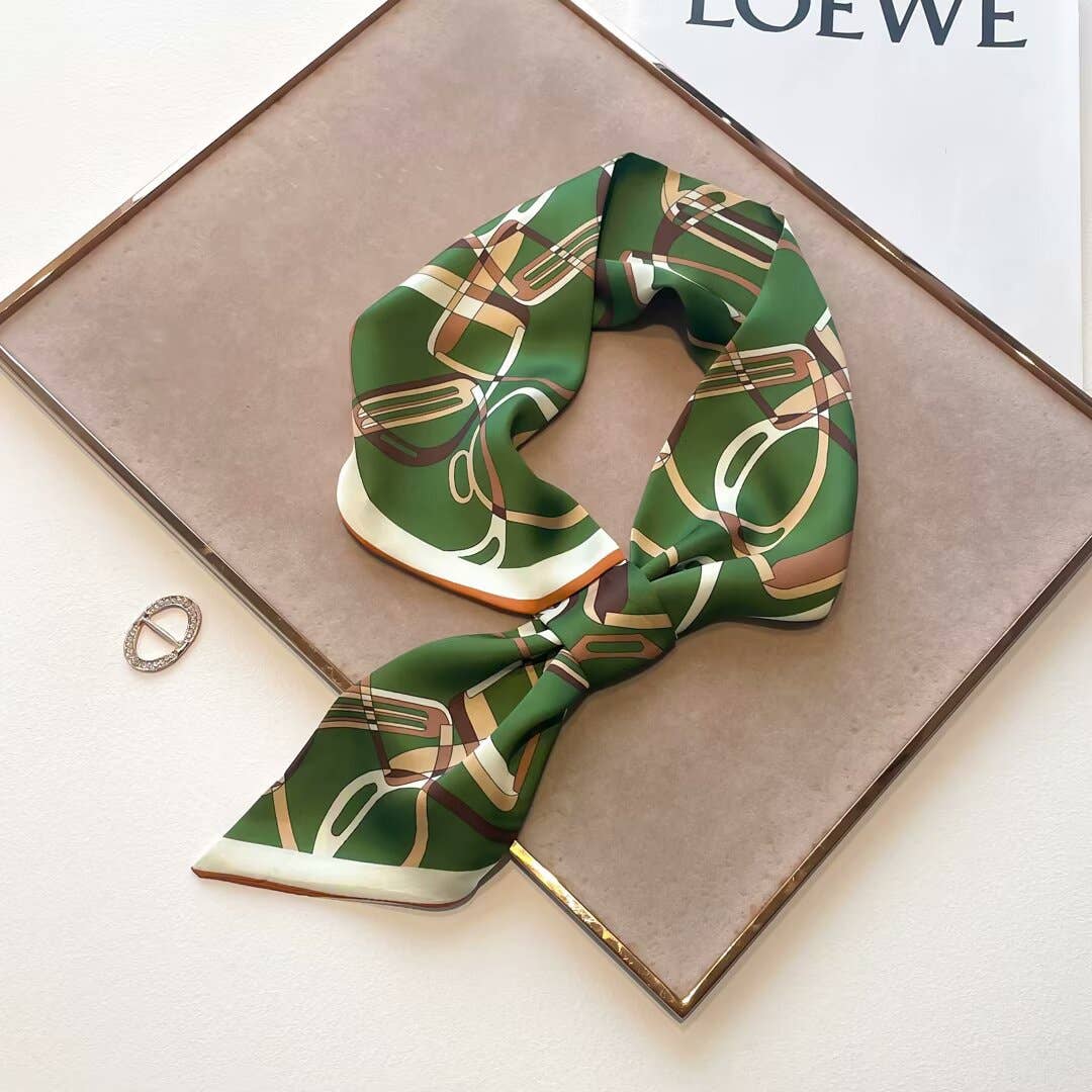 Winding River | Green Stirrup Loop Scarf