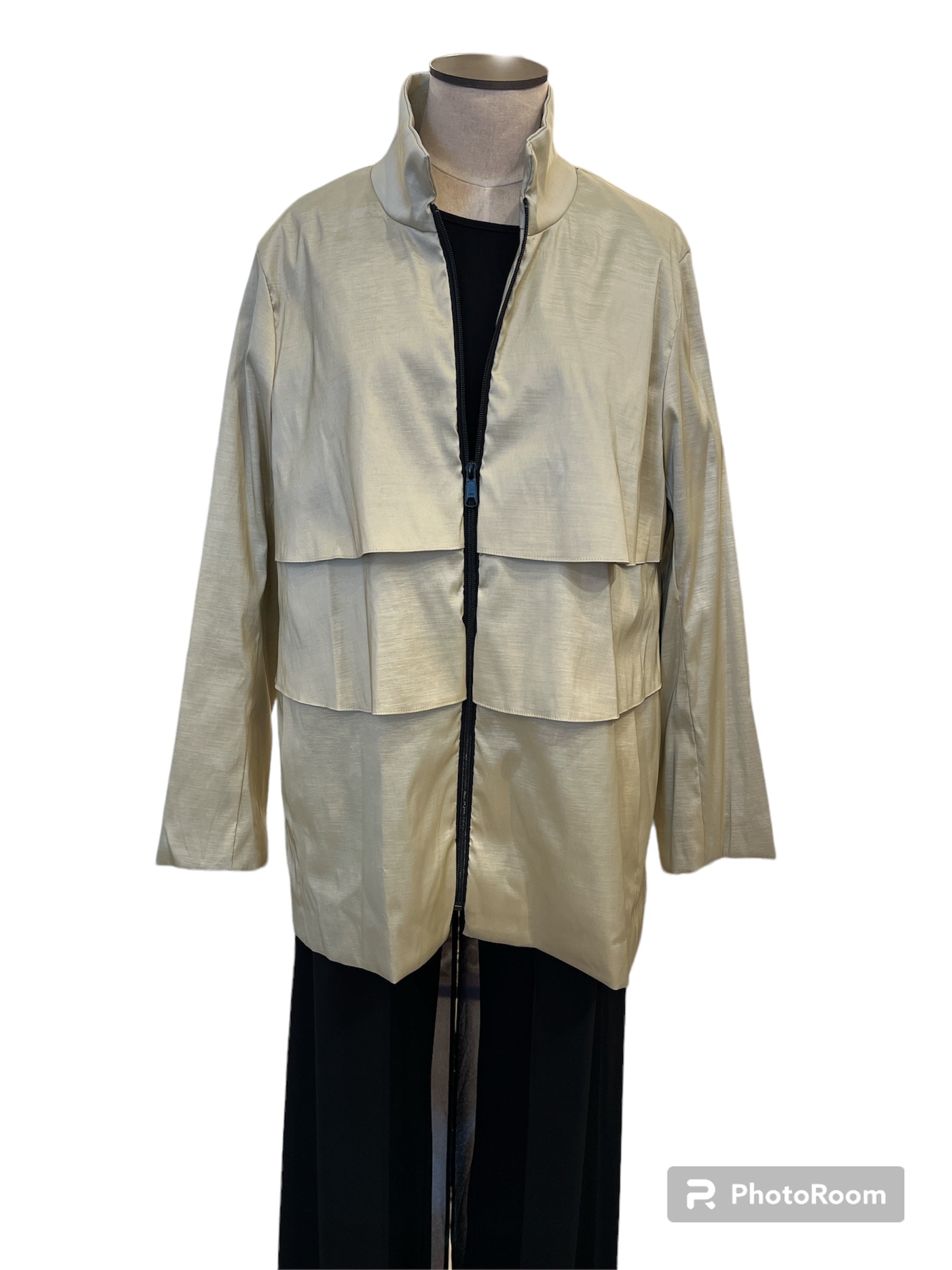 Mycra Pac | Mycra Pac | Raincoat | Cloister Collection | SWEATERSSEPARAT