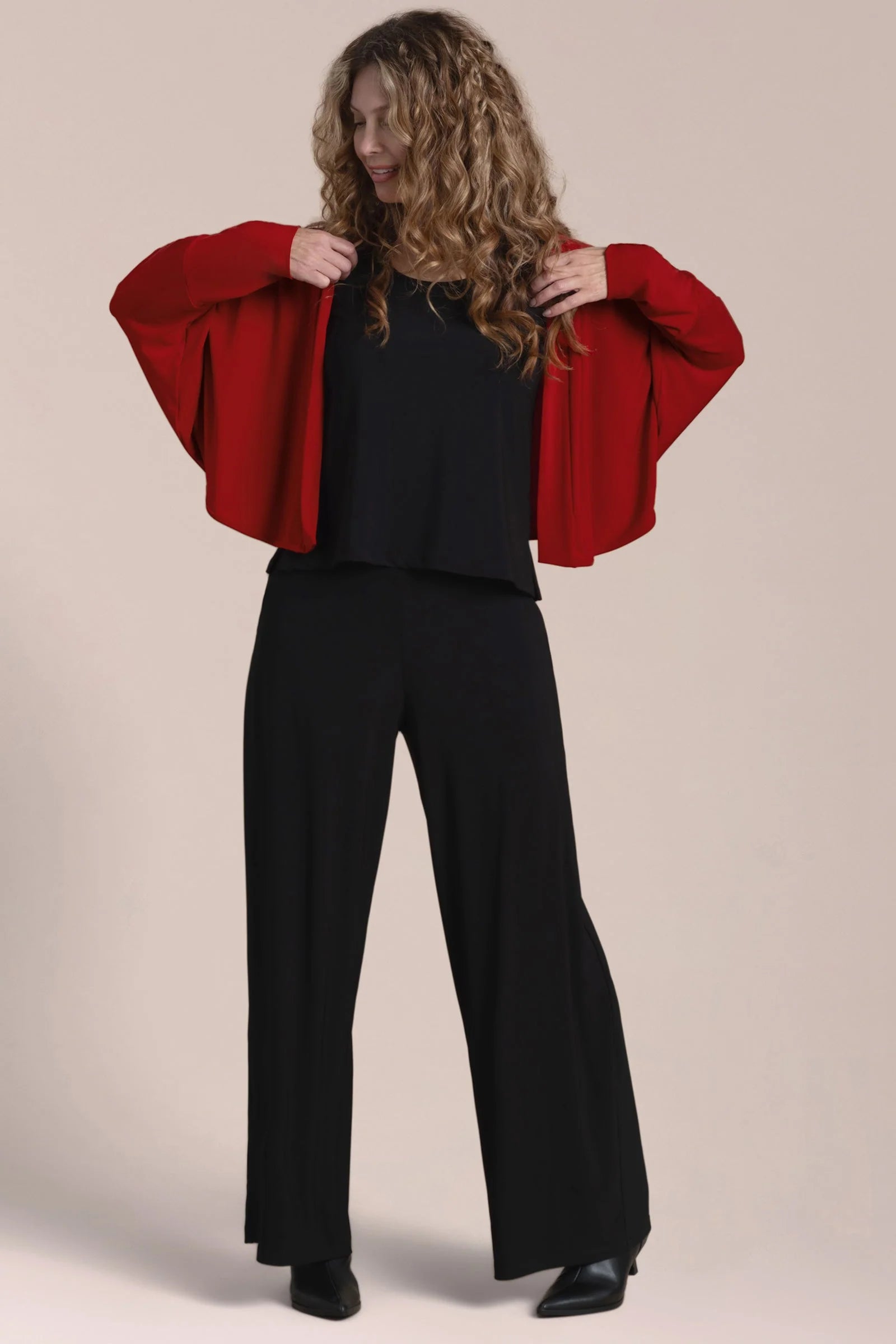 Sympli | Honeycomb Shrug - Red