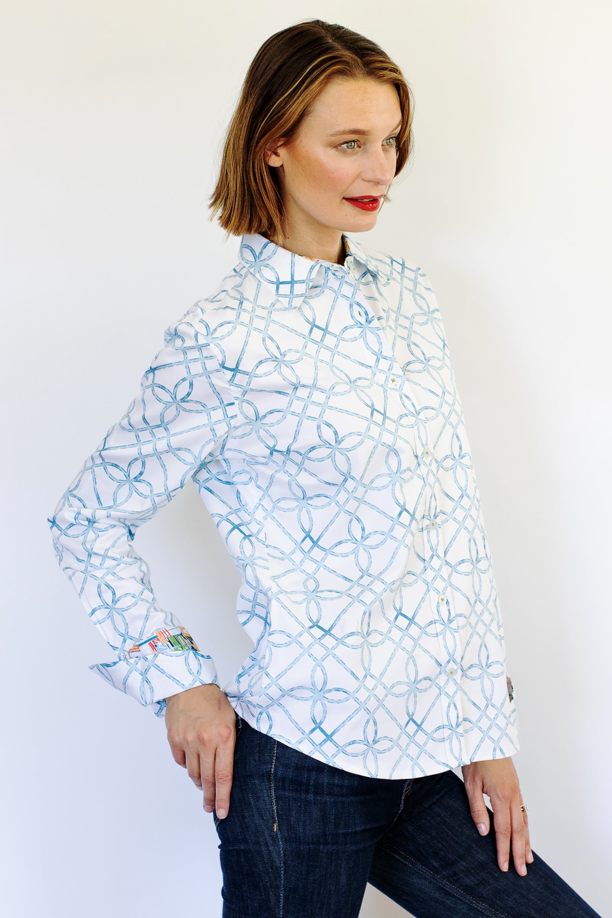Dizzy - Lizzie | Rome Shirt Blue Loops on White | Cloister Collection | SHIRT