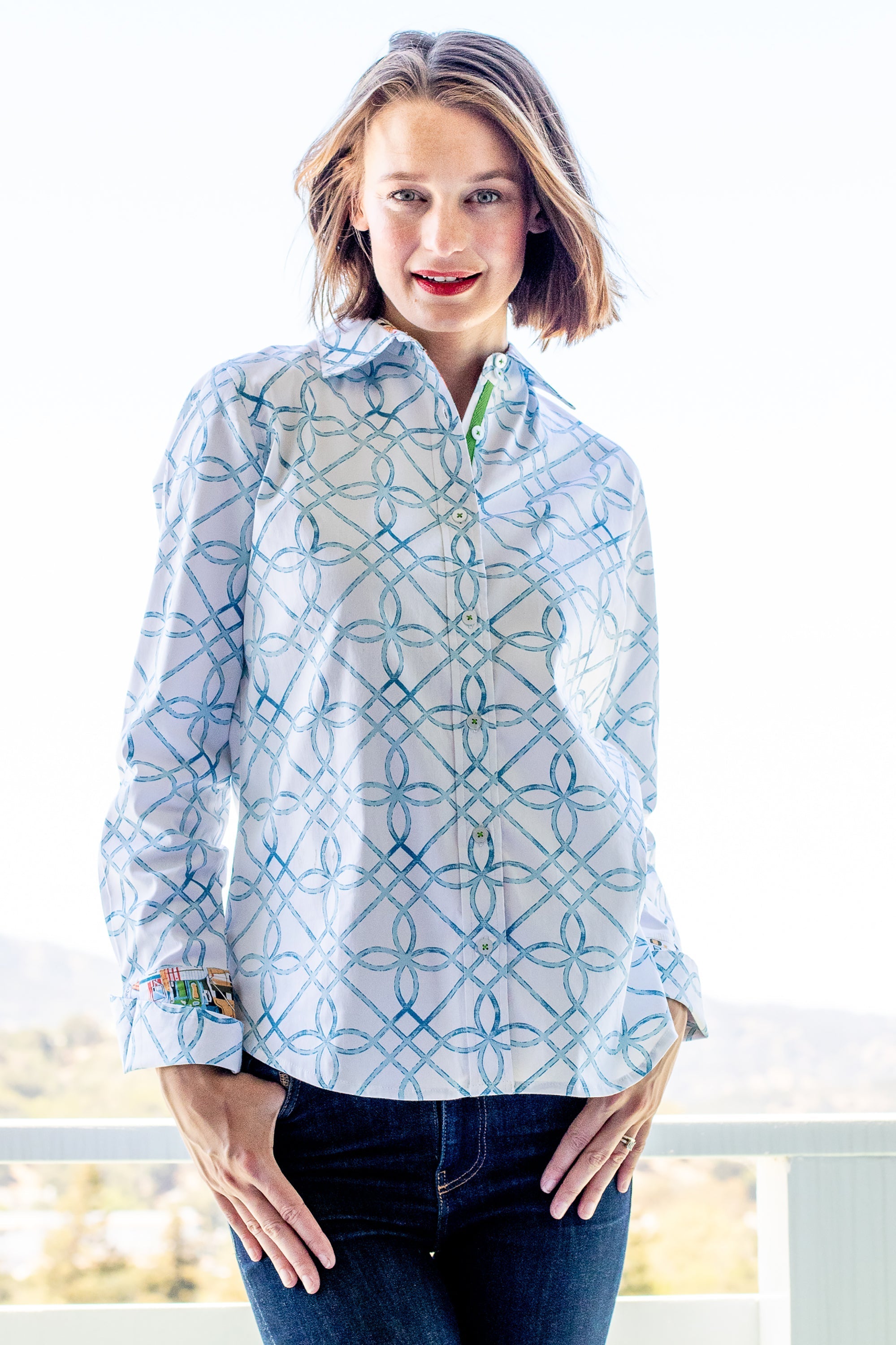 Dizzy - Lizzie | Rome Shirt Blue Loops on White | Cloister Collection | SHIRT