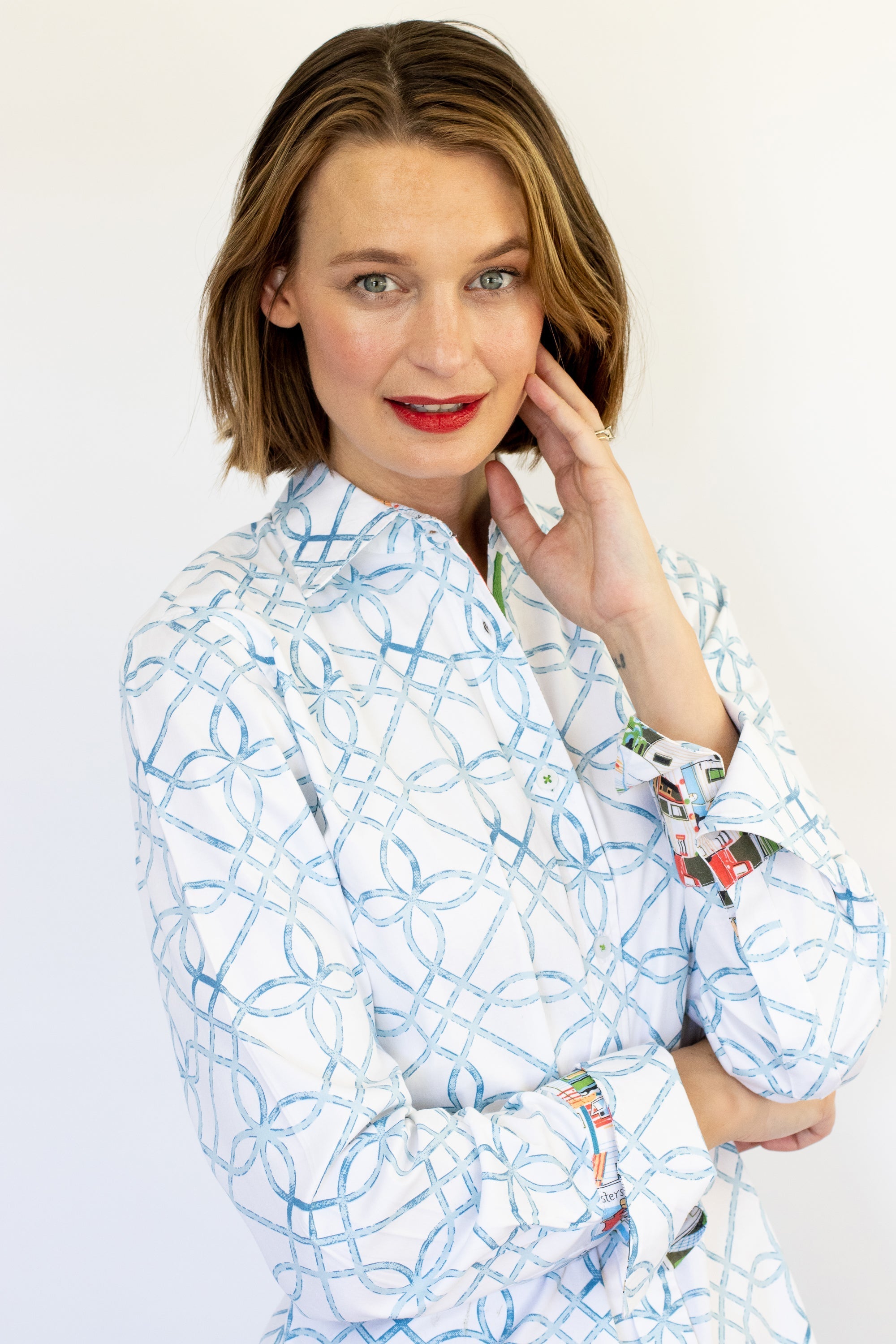 Dizzy - Lizzie | Rome Shirt Blue Loops on White | Cloister Collection | SHIRT