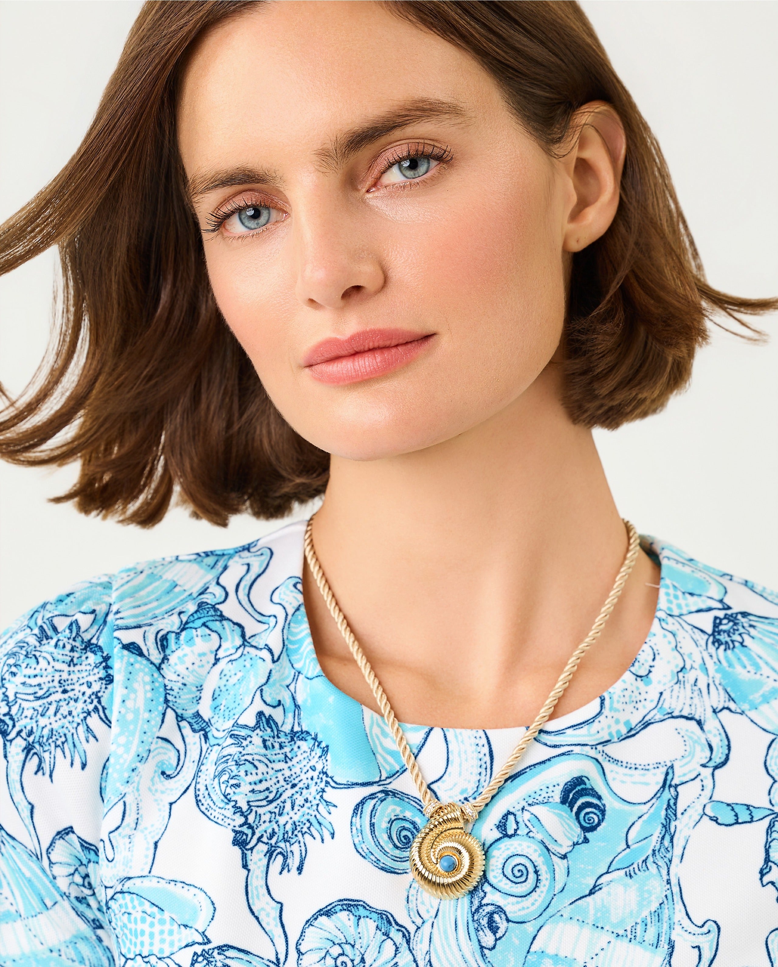 Shell Shine Necklace