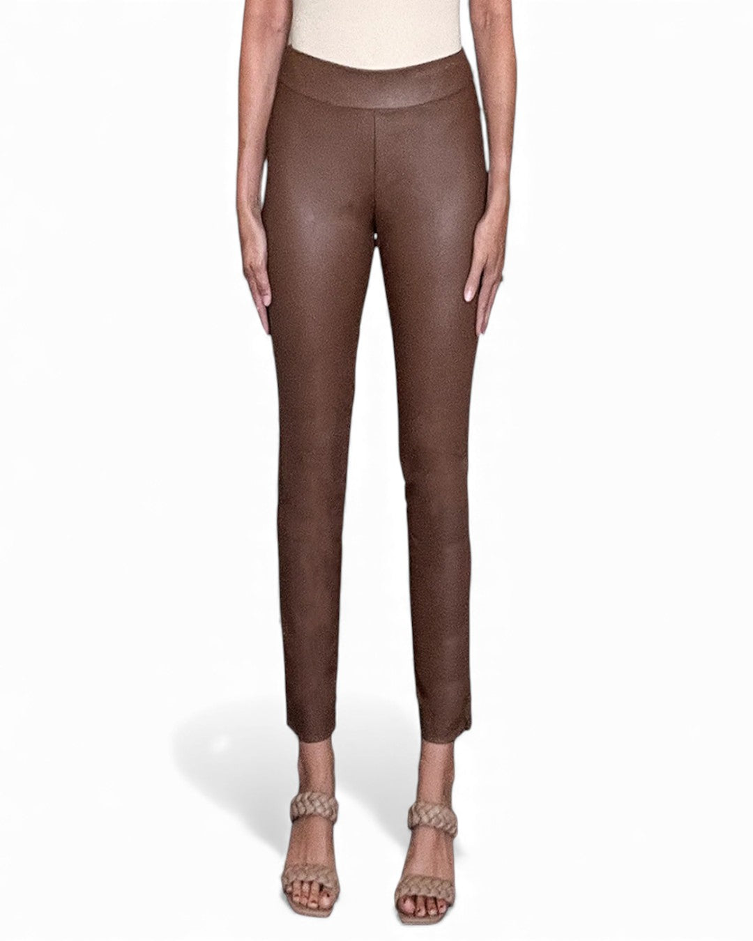 Krazy Larry Shorts - White 8