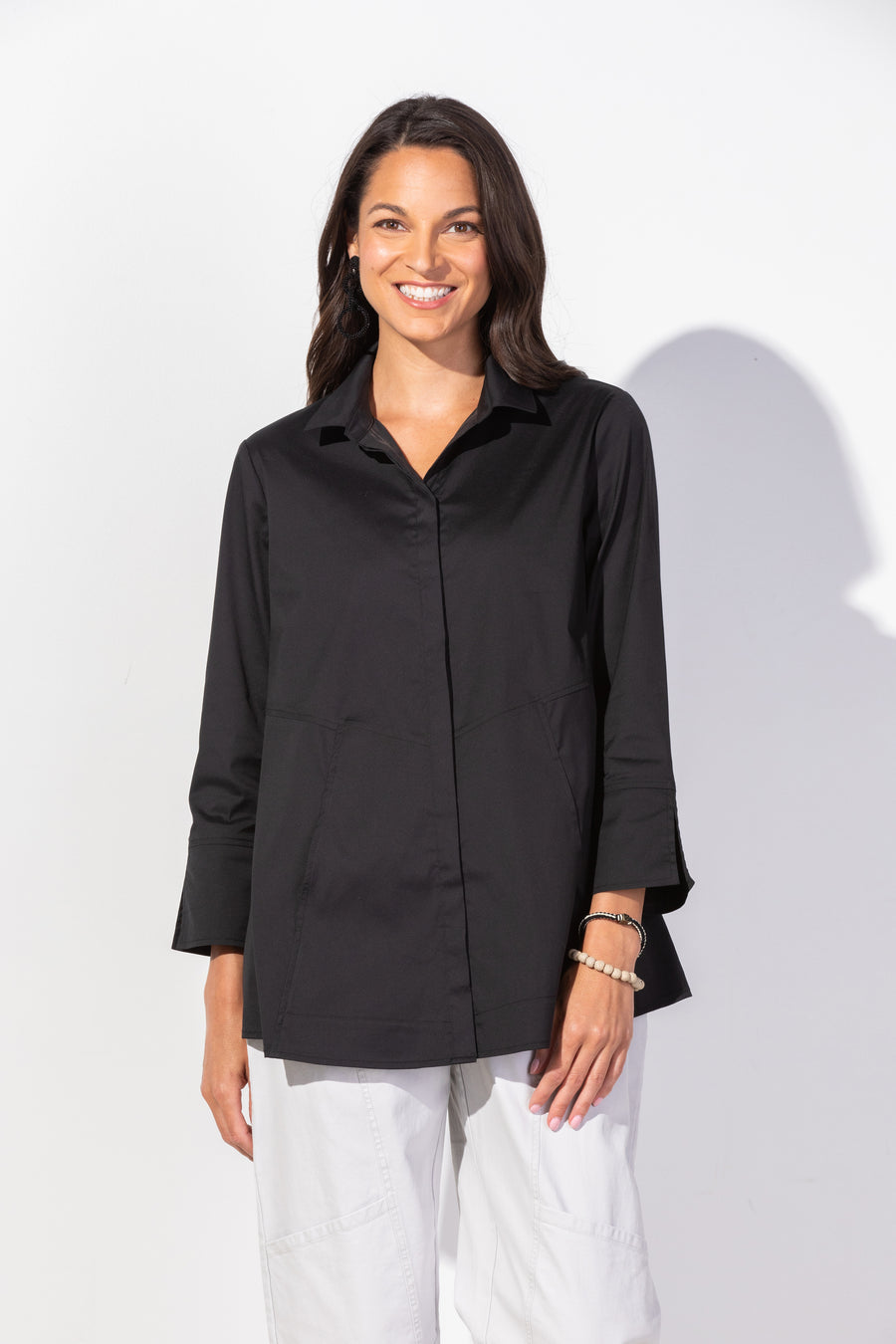 Perfect Travel Sld Hidden Placket Shirt - Black