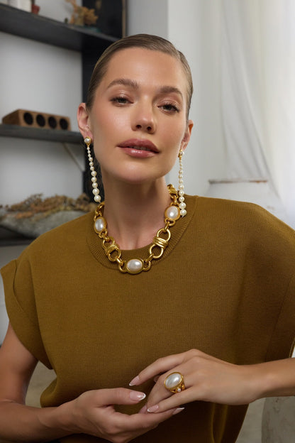 Kenneth Jay Lane | Pearl Headlight Stations Necklace - Gold