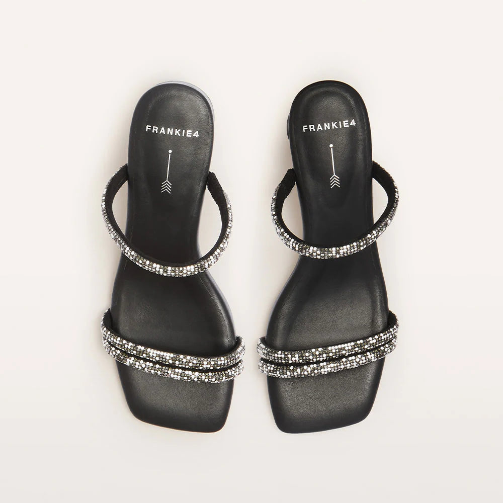 Robbie Dressy Heel