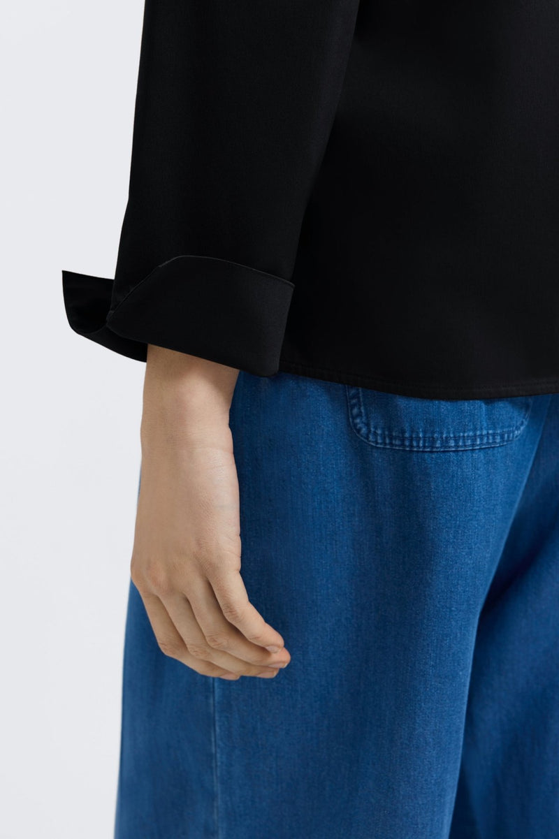 Tammy Long Sleeve Pullover