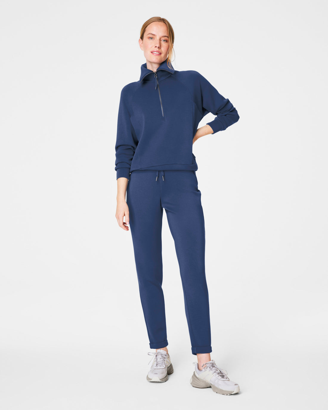 Spanx | Airessentials Tapered Pant - Faded Indigo