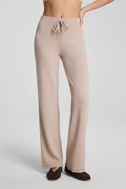Air Essentials Straight Leg Pant Dune