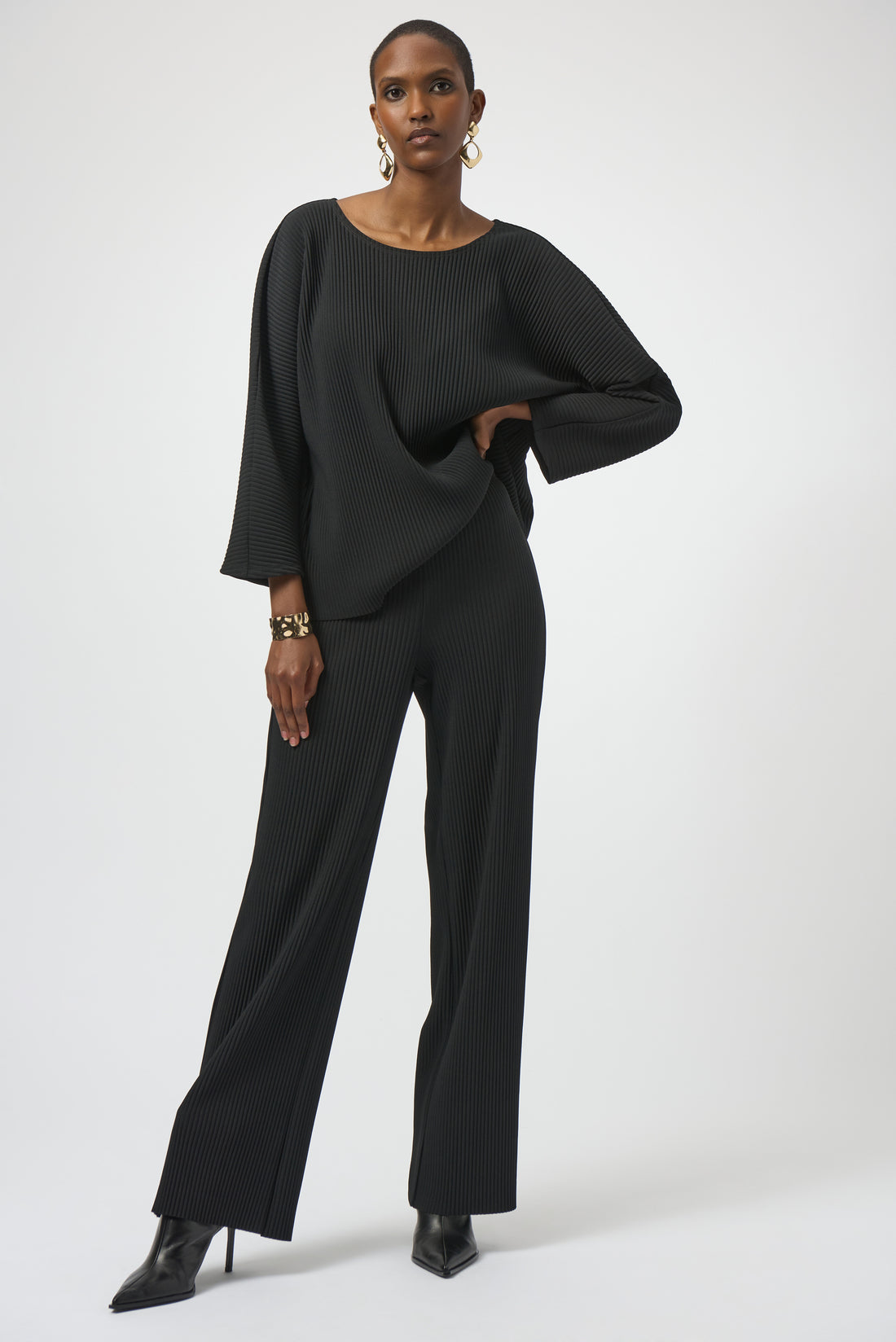 Joseph Ribkoff | Relaxed Pleated Trousers