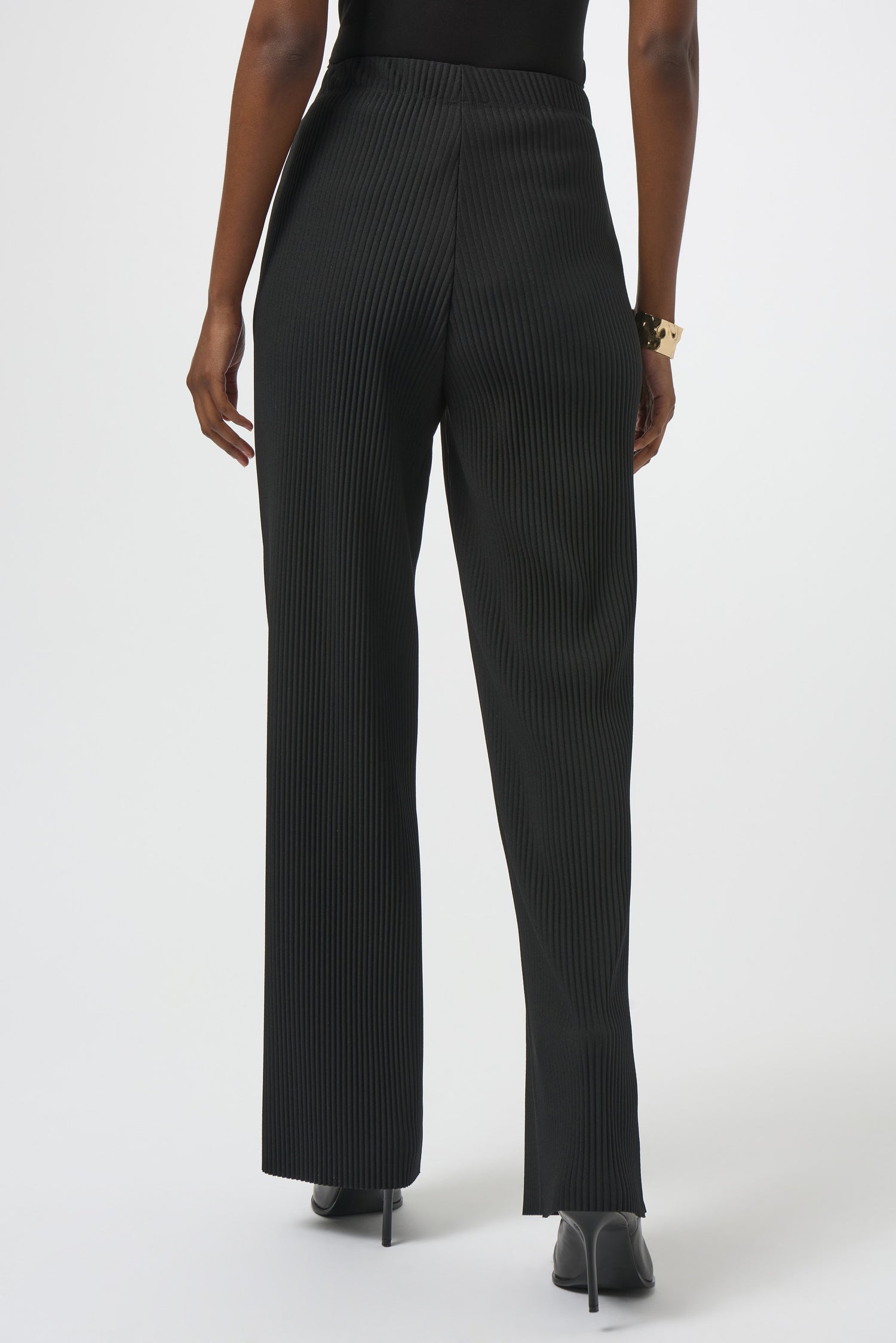 Joseph Ribkoff | Relaxed Pleated Trousers