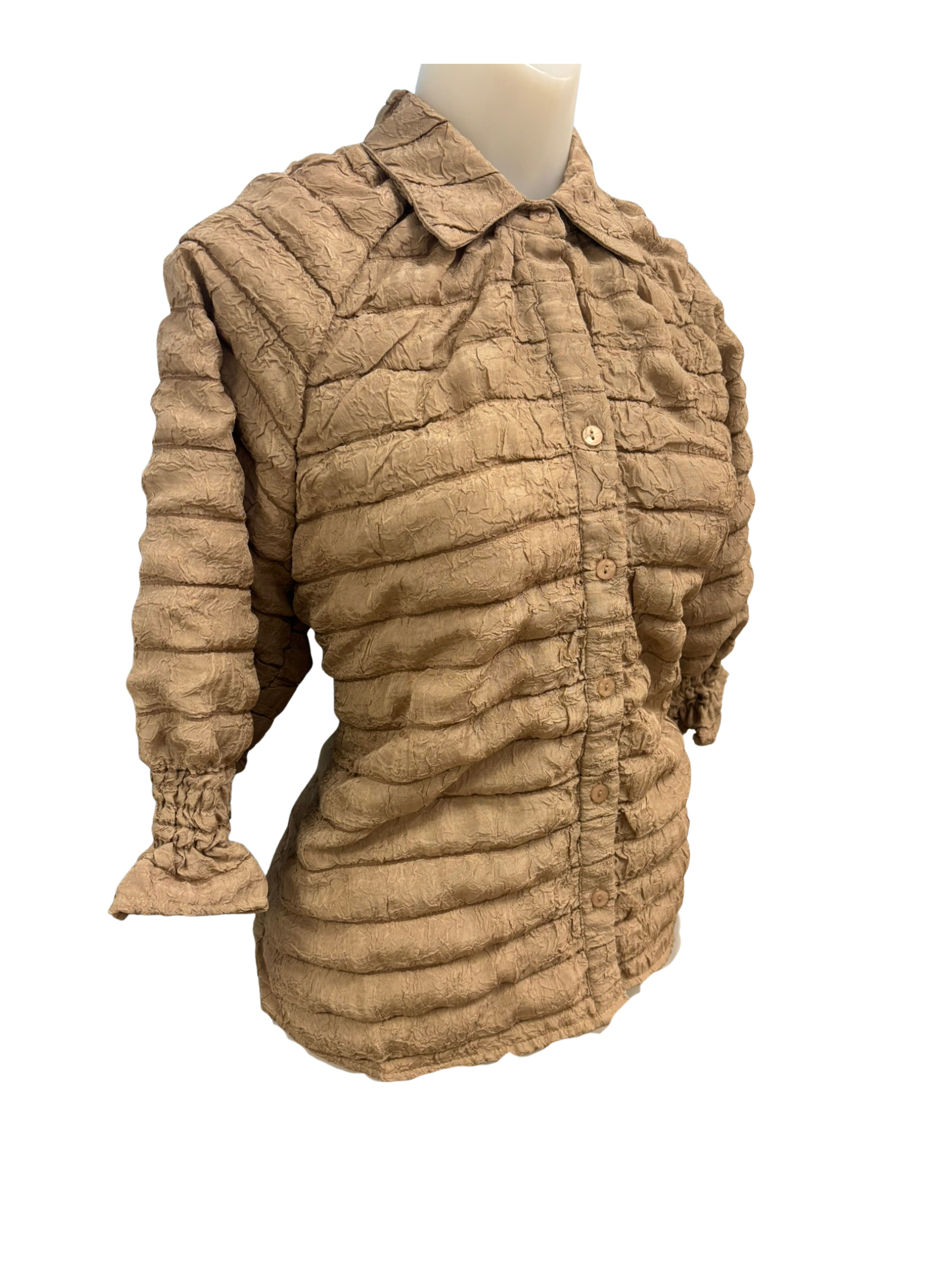 Women blouse beige quilted half sleeve top