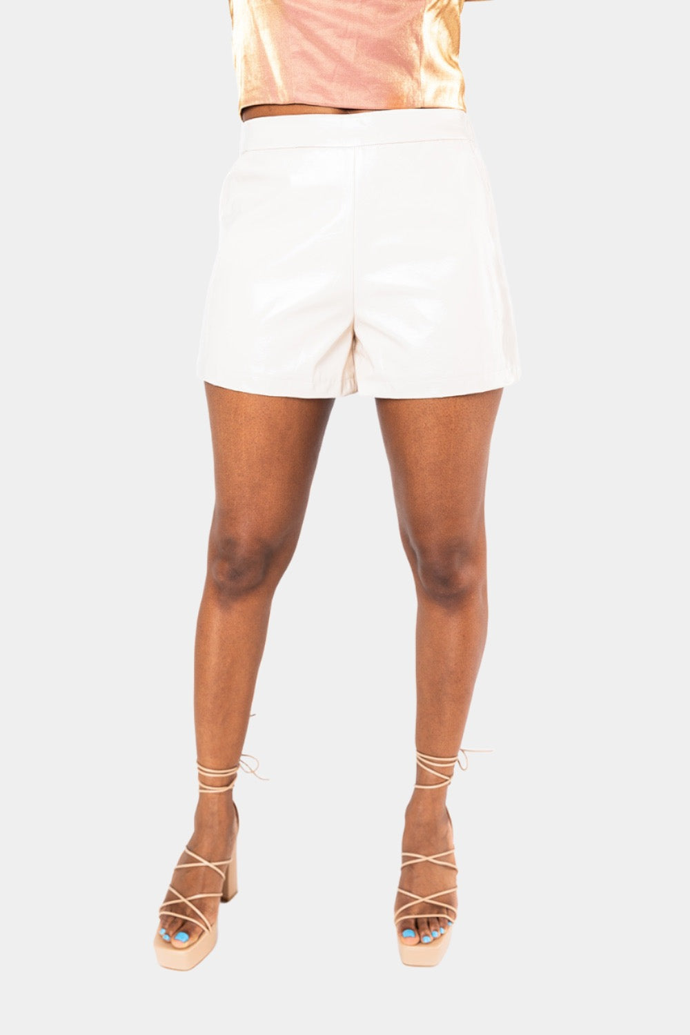 Vince Vegan Leather Shorts - Ecru