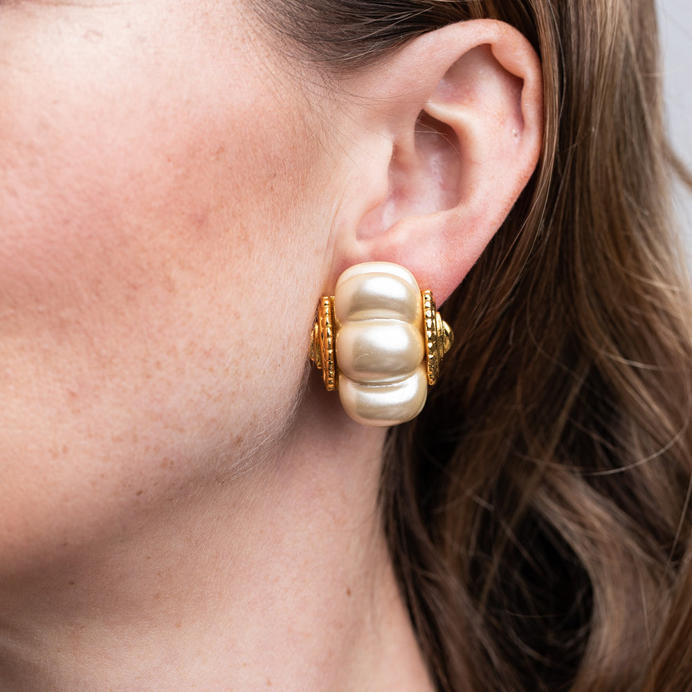 Kenneth Jay Lane | Clip Gold Shrimp Earring - Cultural Pearl