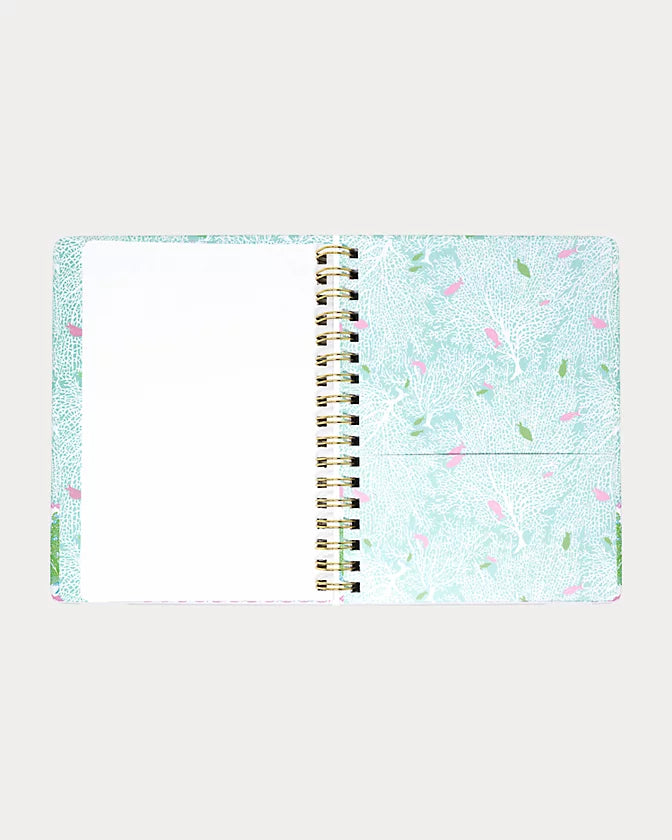 Lilly Pulitzer 2026-2027 17 Month Large Agenda in the color Mint Condition Fantastical
