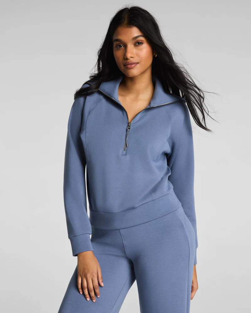 SPANX AirEssentials®
Half Zip