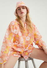 Load image into Gallery viewer, Compania Fantas | Peach Top
