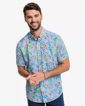 Load image into Gallery viewer, Southern Tide | Short Sleeve Print Woven
