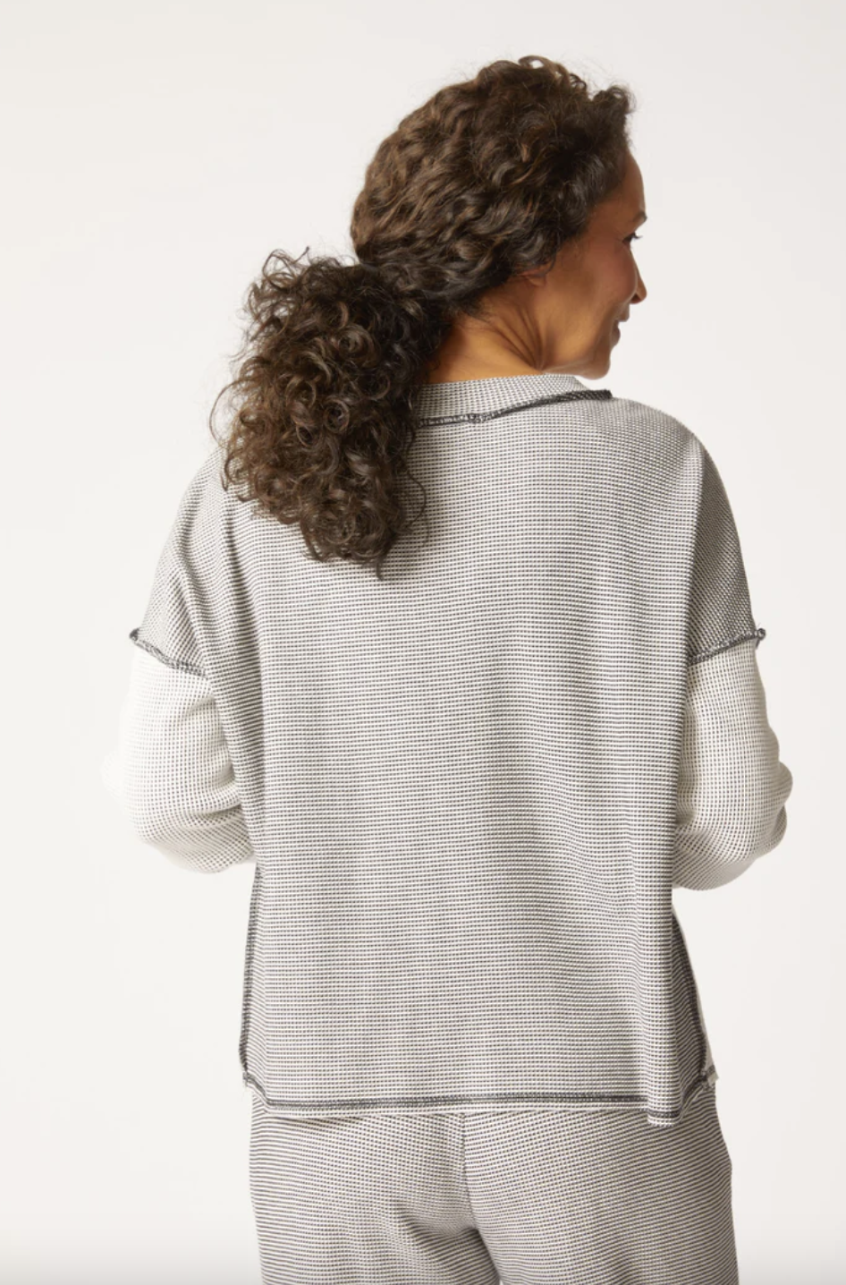 Habitat | Opposites Attract Inside Out Pullover