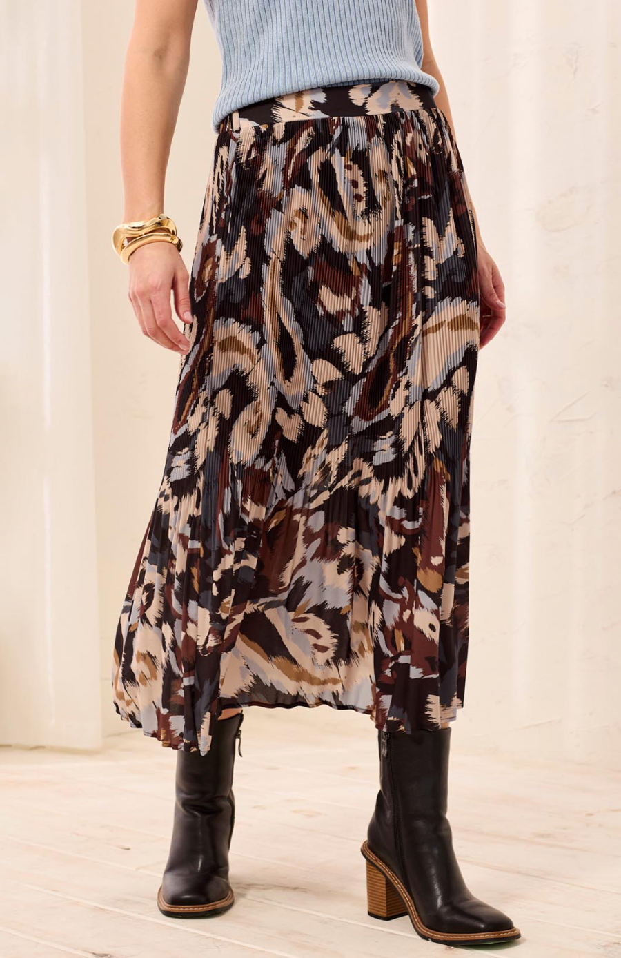 Flowy Plisse Printed Skirt