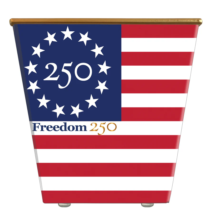 USA Freedom 250 Betsy Ross Flag Cachepot Candle Blue Spa Scent