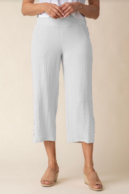 Habitat | Express Travel Solid Ruched Straight Crop