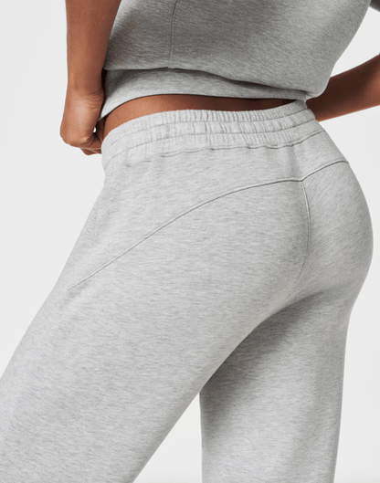 Spanx | Spanx | Airessentials Tapered Pant | Cloister Collection | MISSYSPORTSWEAR