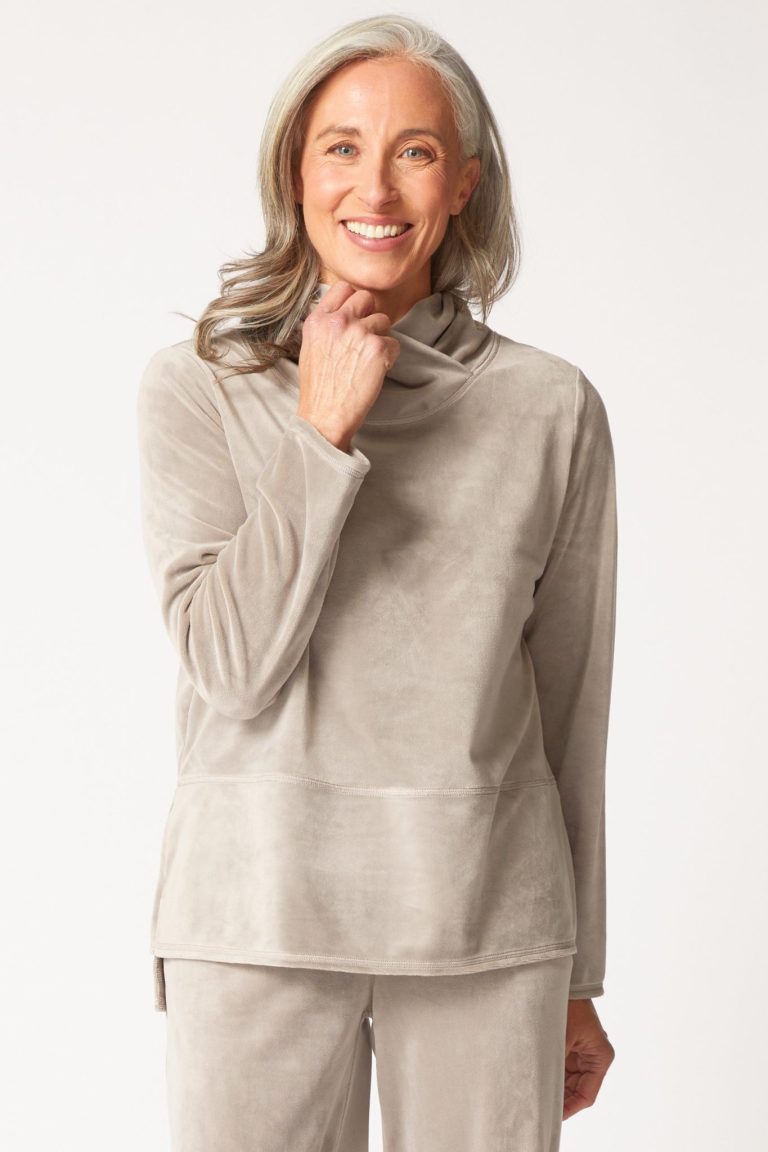 Habitat | Cozy Velour Tranquil Pullover