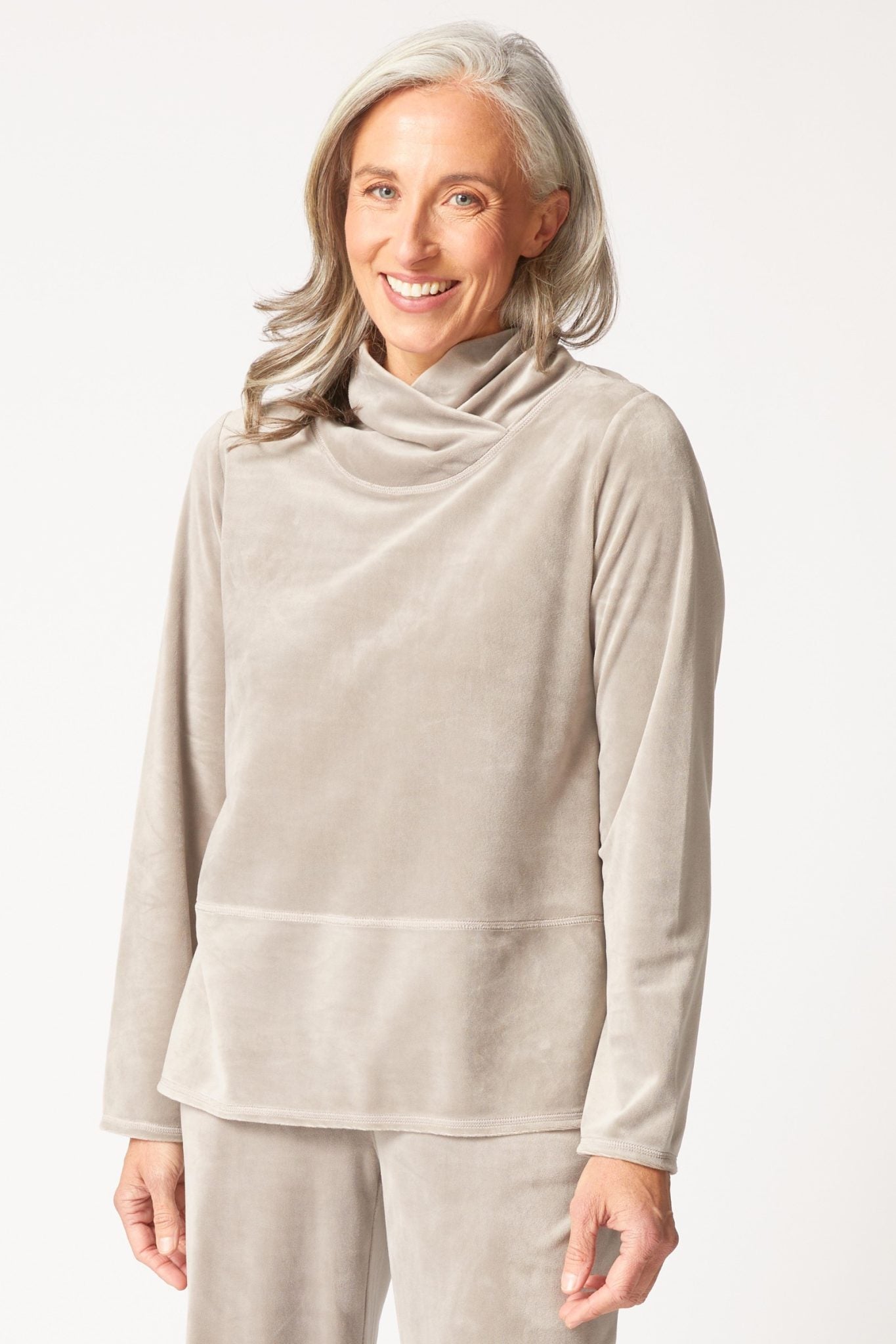 Habitat | Cozy Velour Tranquil Pullover