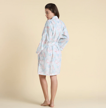 Load image into Gallery viewer, Mahogany | Seashell Robe
