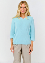 Load image into Gallery viewer, Edinbourgh Knit | Shaker
