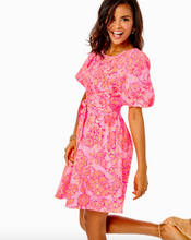 Load image into Gallery viewer, Lilly Pulitzer | Knoxlie Elbow Sleeve Cott
