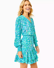Load image into Gallery viewer, Lilly Pulitzer | Cristiana Long Sleeve Str
